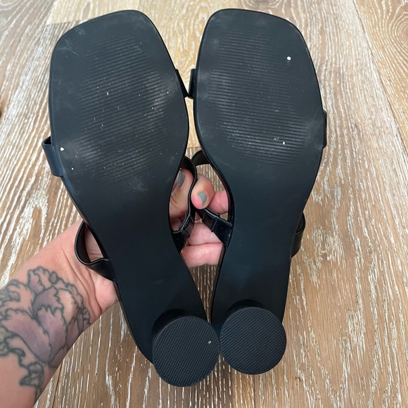 Black heel sandals - Picture 7 of 7